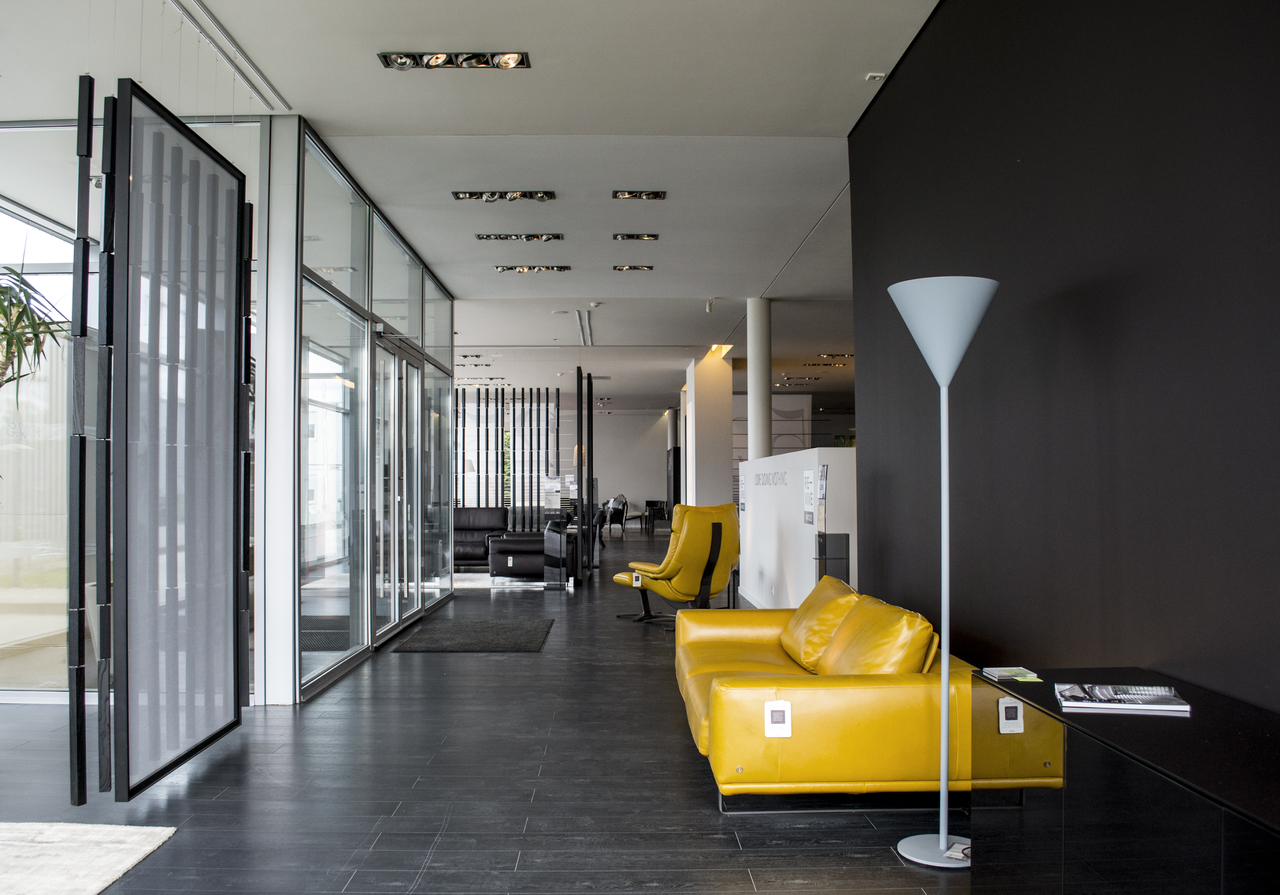 Natuzzi store Vincents